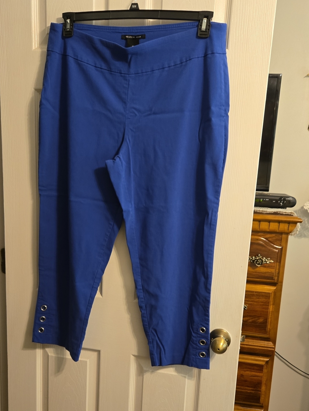Zac & Rachel Woman Cobalt Blue  Cropped Pants